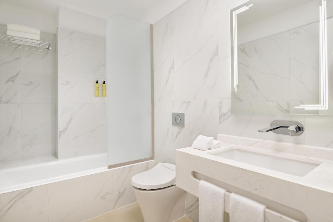 Element By Westin West Bay Doha Hotel Luaran gambar