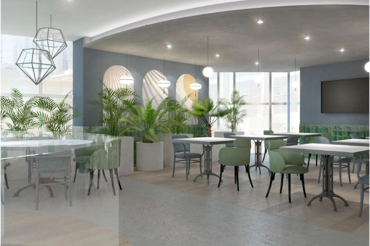 Element By Westin West Bay Doha Hotel Luaran gambar The interior of the new station